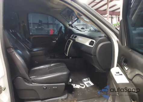 2014 Chevrolet Silverado 2500Hd Ltz from USA, damaged, VIN 1GC1KYC87EF187580